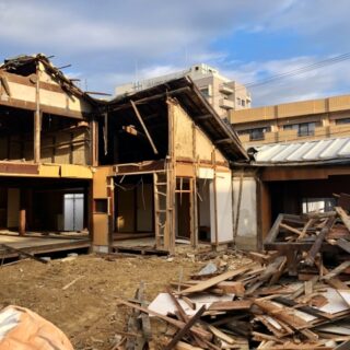 木造二階建ての解体費用について