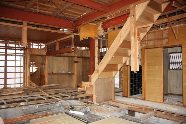 木造住宅の解体費用を安くする方法