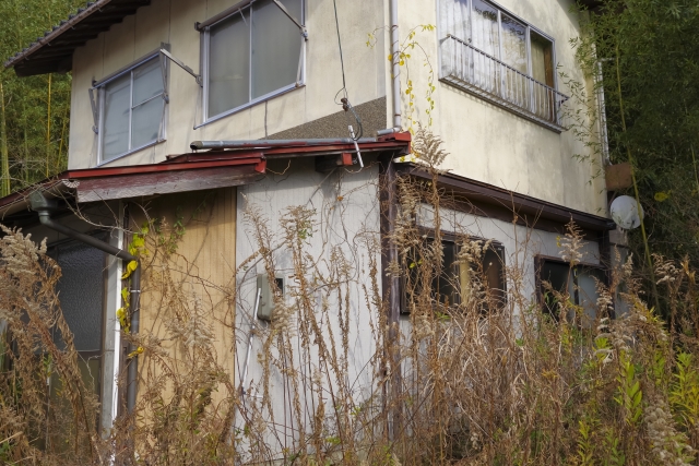 相続税の申告期限までに解体すべきケースとは？